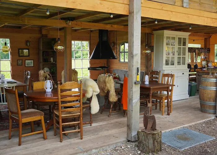 Kampeerbeleving Dijksehoeve Campingplatz Nistelrode