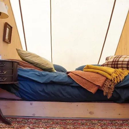 Kampeerbeleving Dijksehoeve * Nistelrode